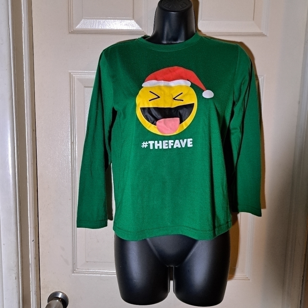 North Pole Boys sleepwear size M 10/12 5/$25
